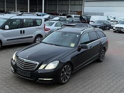 Schwarz Gebraucht 2012 Mercedes E200 Avantgarde Limousine | 8.999 € (Guter Preis)