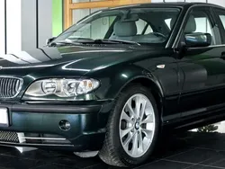 Grün Gebraucht 2002 BMW 330 Sport Line Limousine | 7.990 € (Etwas zu teuer)