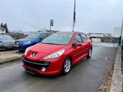 Rot Gebraucht 2009 Peugeot 207 Urban Move Kleinwagen | 4.600 € (Teuer)