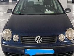Blau Gebraucht 2001 VW Polo Kleinwagen | 1.350 € (Fairer Preis)