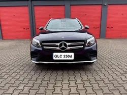 Blau Gebraucht 2018 Mercedes GLC250 AMG line SUV | 28.000 € (Fairer Preis)