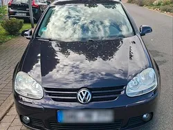 Violet Gebraucht 2007 VW Golf V Kleinwagen | 2.350 € (Guter Preis)