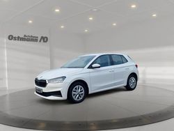 Weiß Gebraucht 2022 Skoda Fabia Active Limousine | 15.220 € (Fairer Preis)