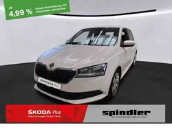 Weiß Gebraucht 2021 Skoda Fabia Cool Plus Limousine | 11.980 € (Fairer Preis)
