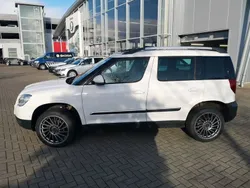 Weiß Gebraucht 2013 Skoda Yeti Plus Edition SUV | 14.500 € (Etwas zu teuer)
