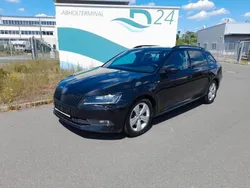 Schwarz Gebraucht 2016 Skoda Superb SportLine Kombi | 16.990 € (Guter Preis)