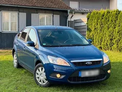 Blau Gebraucht 2008 Ford Focus Kleinwagen | 1.550 € (Guter Preis)