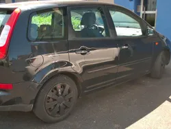 Schwarz Gebraucht 2004 Ford C-MAX Van / Kleinbus | 1.800 € (Fairer Preis)