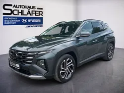 Cypress green / mic Gebraucht 2024 Hyundai Tucson Prime SUV | 39.980 € (Fairer Preis)
