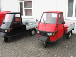Schwarz Gebraucht 2022 Piaggio APE | 7.990 €