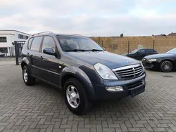 Grau Gebraucht 2006 Ssangyong Rexton SUV | 2.199 €