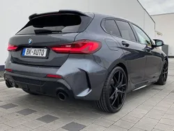 Grau Gebraucht 2021 BMW M135 Performance Kleinwagen | 29.990 € (Guter Preis)