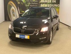 Schwarz Gebraucht 2018 Skoda Octavia Ambition Kombi | 17.990 € (Teuer)