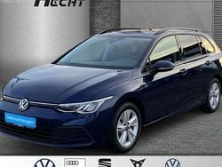 Blau Gebraucht 2021 VW Golf VIII Life Kombi | 20.390 € (Guter Preis)