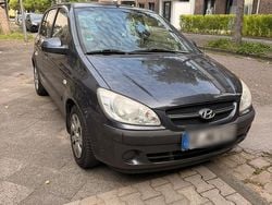 Grau Gebraucht 2009 Hyundai Getz Kleinwagen | 3.000 € (Fairer Preis)