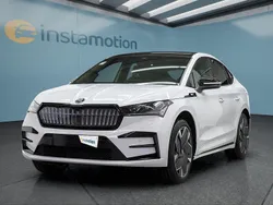 Weiß Gebraucht 2024 Skoda Enyaq iV RS SUV | 47.949 € (Superpreis)