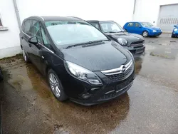 Schwarz Gebraucht 2012 Opel Zafira Tourer Sport Van / Kleinbus | 6.980 € (Fairer Preis)
