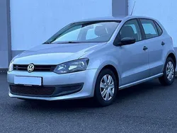 Silber Gebraucht 2009 VW Polo Trendline Limousine | 4.499 € (Fairer Preis)