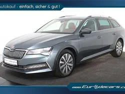 Grau Gebraucht 2020 Skoda Superb Kombi | 21.500 € (Fairer Preis)