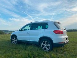 Weiß Gebraucht 2013 VW Tiguan Sportline SUV | 8.000 € (Teuer)