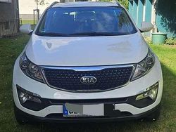 Gebraucht 2016 Kia Sportage DREAM-TEAM Edition SUV | 16.300 € (Teuer)