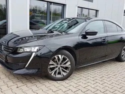 Lackierung schwarz perla nera/ Gebraucht 2022 Peugeot 508 Allure Limousine | 18.200 € (Guter Preis)