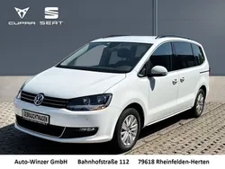 Weiß Gebraucht 2019 VW Sharan Comfortline Van / Kleinbus | 28.995 € (Etwas zu teuer)