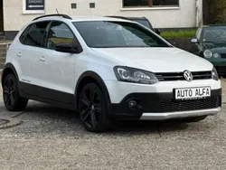 Weiß Gebraucht 2013 VW Polo Cross Kleinwagen | 11.750 € (Fairer Preis)