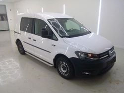 Weiß Gebraucht 2016 VW Caddy Beach Van / Kleinbus | 7.360 € (Guter Preis)