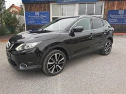 Schwarz Gebraucht 2017 Nissan Qashqai Tekna SUV | 13.790 € (Fairer Preis)
