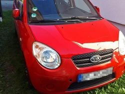 Rot Gebraucht 2011 Kia Picanto 2 Kleinwagen | 1.800 € (Fairer Preis)
