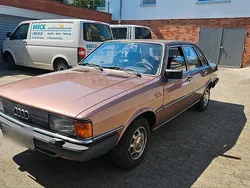 Braun Gebraucht 1983 Audi 80 Basis Limousine | 2.000 €