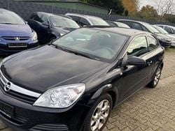 Schwarz Gebraucht 2006 Opel Astra GTC Sport Coupé | 1.450 € (Fairer Preis)