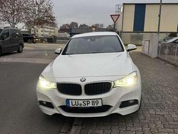 Weiß Gebraucht 2015 BMW 320 M Sport Kleinwagen | 16.700 € (Fairer Preis)