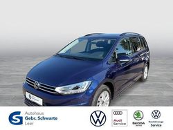 Blau Gebraucht 2022 VW Touran Comfortline Van / Kleinbus | 27.290 € (Etwas zu teuer)