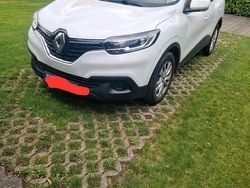 Weiß Gebraucht 2016 Renault Kadjar SUV | 8.999 € (Etwas zu teuer)