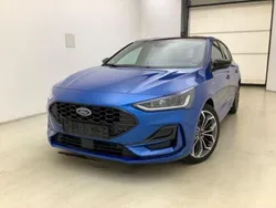 Dynamicblau metallic Gebraucht 2024 Ford Focus ST-Line X Limousine | 24.980 € (Guter Preis)