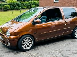 Braun Gebraucht 2004 Renault Twingo Initiale Paris Kleinwagen | 1.400 € (Guter Preis)