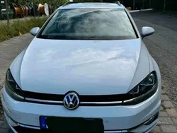 Weiß Gebraucht 2019 VW Golf VII Comfortline Kombi | 10.250 € (Guter Preis)