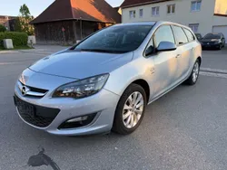 Blau Gebraucht 2013 Opel Astra Active Kombi | 3.850 € (Guter Preis)