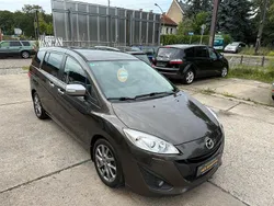 Braun Gebraucht 2015 Mazda 5 Sendo Van / Kleinbus | 7.990 € (Fairer Preis)