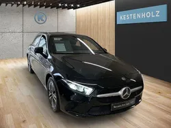 Schwarz Gebraucht 2022 Mercedes A180 Progressive Limousine | 24.888 € (Guter Preis)