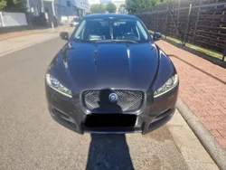 Schwarz Gebraucht 2014 Jaguar XF Limousine | 10.000 € (Superpreis)