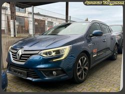 Blau (original) Gebraucht 2019 Renault Mégane GrandTour Bose Edition Kombi | 11.690 € (Guter Preis)