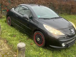 Schwarz Gebraucht 2009 Peugeot 207 CC Cabrio | 3.950 € (Fairer Preis)