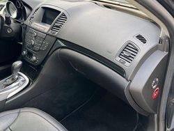 Schwarz Gebraucht 2012 Opel Insignia Kombi | 6.500 € (Fairer Preis)