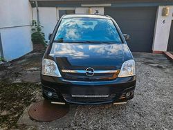Schwarz Gebraucht 2006 Opel Meriva Van / Kleinbus | 1.500 € (Guter Preis)