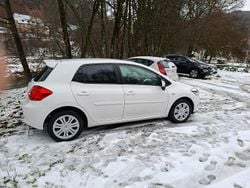 Weiß Gebraucht 2008 Toyota Auris Sol Limousine | 5.000 € (Etwas zu teuer)