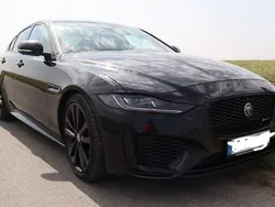 Schwarz Gebraucht 2020 Jaguar XE R-Dynamic Limousine | 27.900 € (Fairer Preis)