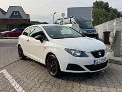 Weiß Gebraucht 2011 Seat Ibiza SC Kleinwagen | 2.550 € (Fairer Preis)